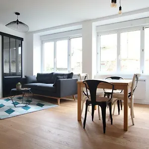  Apartment 3 Pieces A 50 Metres Du Bord De